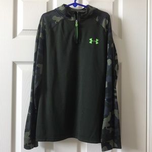 UnderArmor 1/4 zip camo pullover